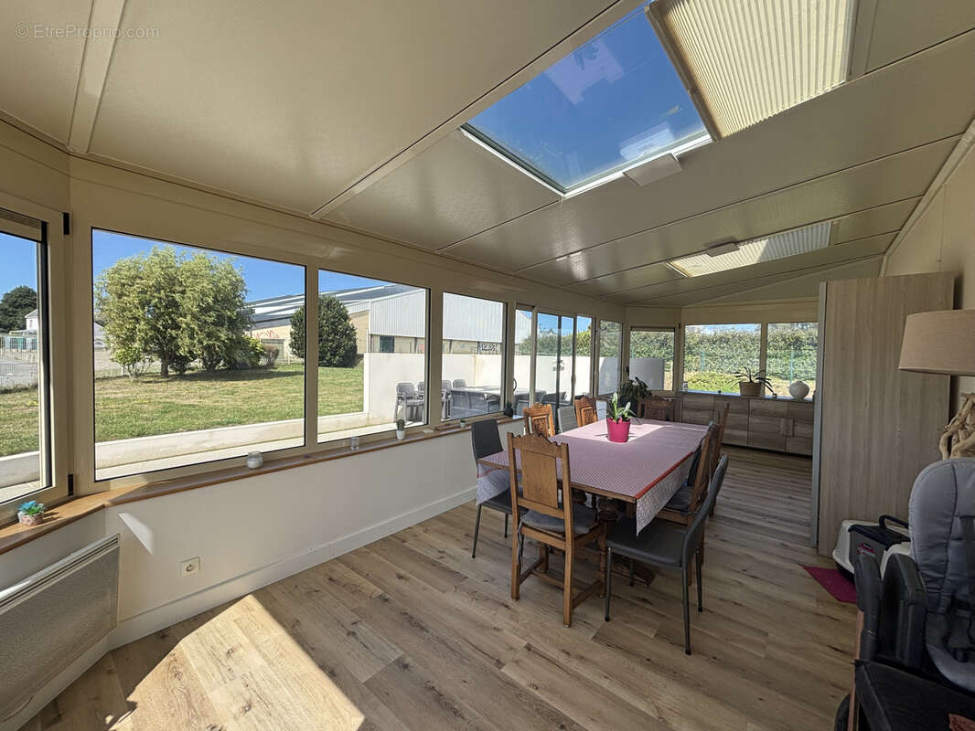 Maison à PLOUGUERNEAU