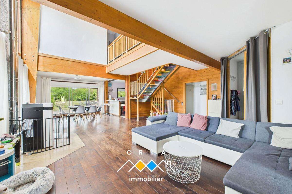 Maison à CHAMBLEY-BUSSIERES