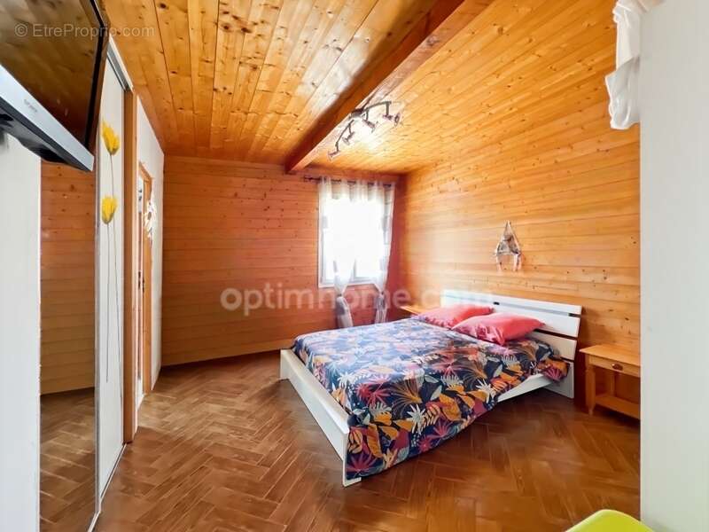 Maison à SAINT-CLEMENT-DES-BALEINES