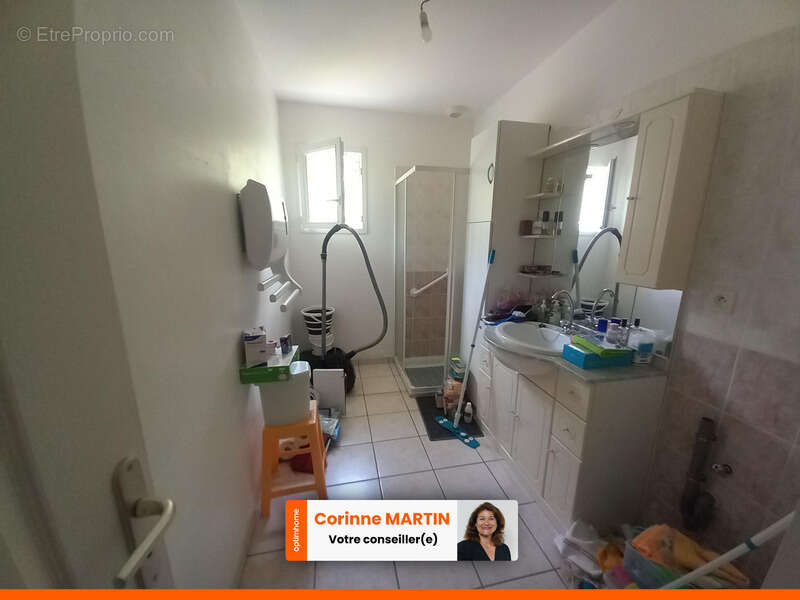 Maison à SAINT-JEAN-LA-POTERIE