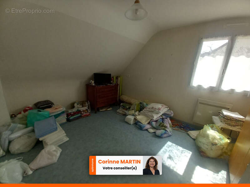 Maison à SAINT-JEAN-LA-POTERIE