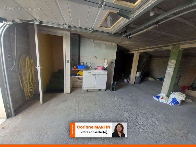 Maison à SAINT-JEAN-LA-POTERIE