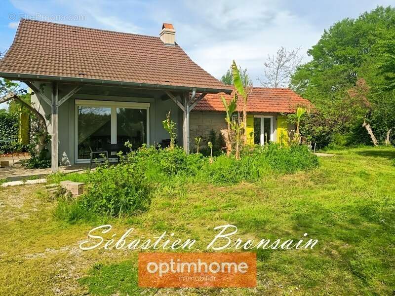 Maison à BLETTERANS