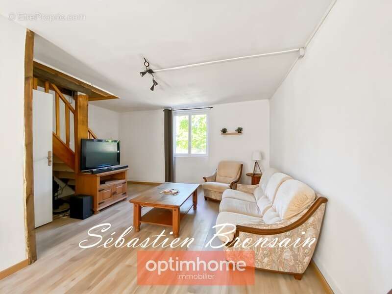 Maison à BLETTERANS