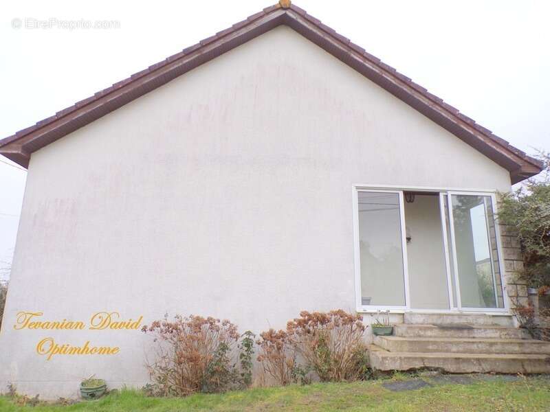 Maison à NOYERS-SUR-CHER