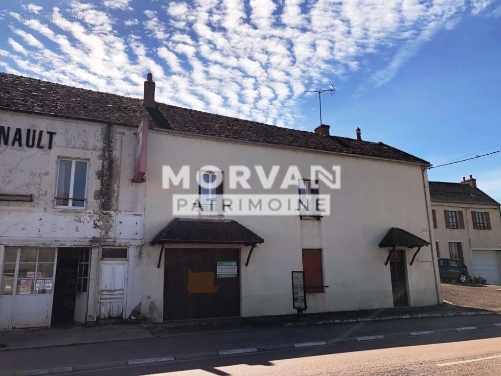 Maison à CHATILLON-EN-BAZOIS