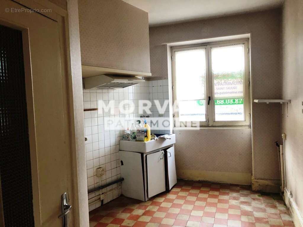 Maison à CHATILLON-EN-BAZOIS