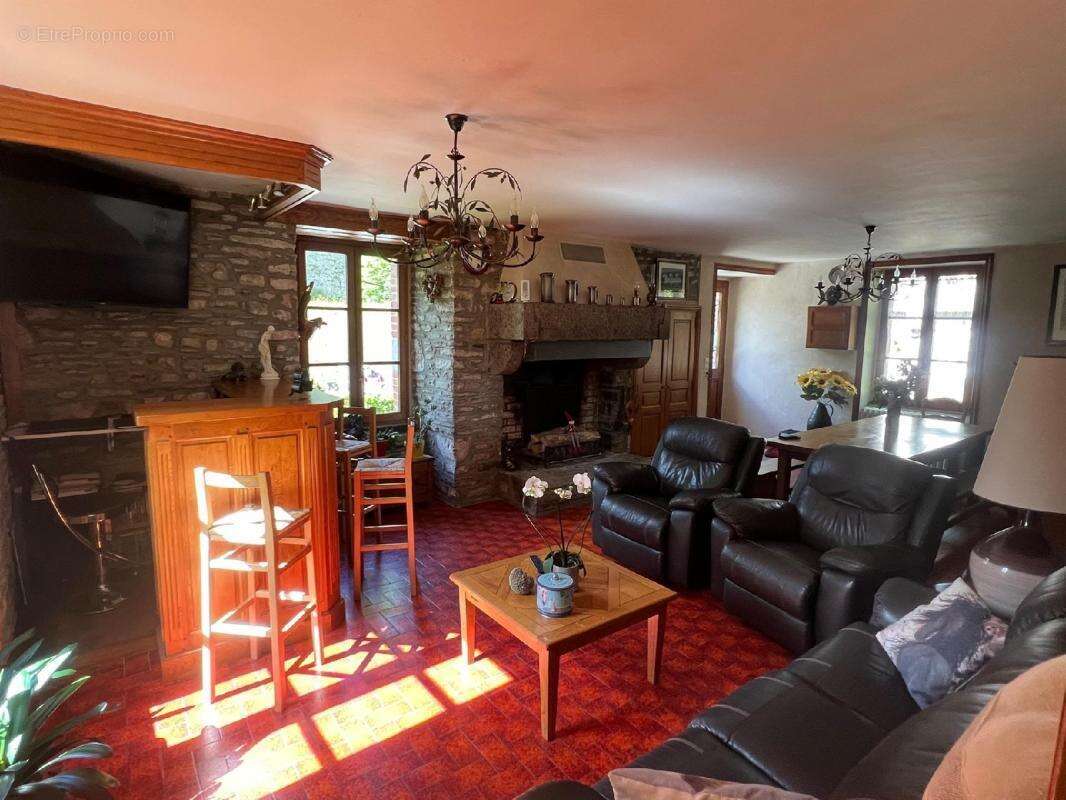 Maison à ATHIS-DE-L&#039;ORNE