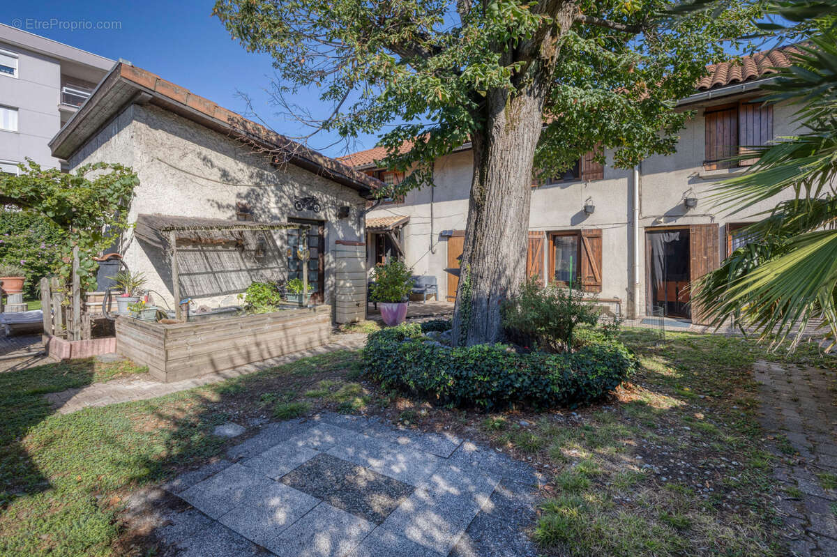 Maison à SEYSSINET-PARISET