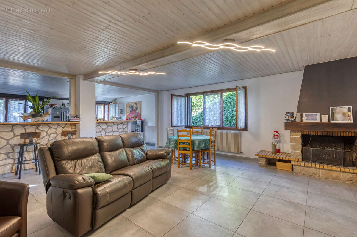 Maison à SEYSSINET-PARISET