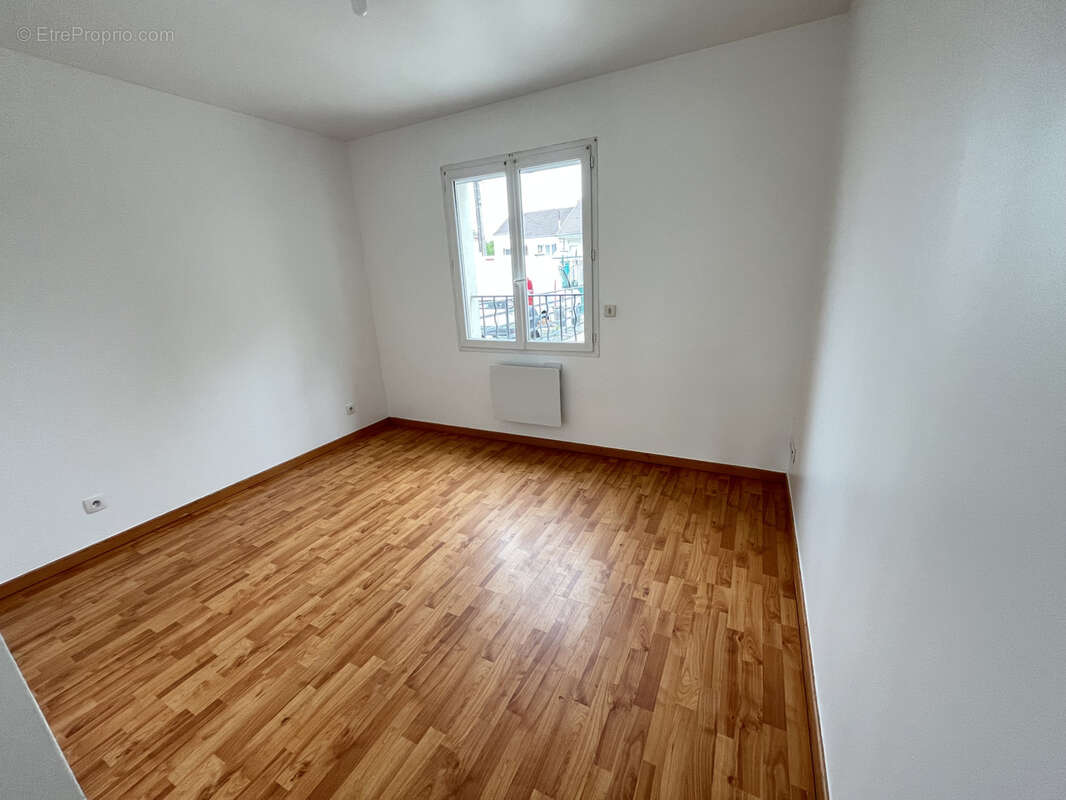 Appartement à SARTROUVILLE