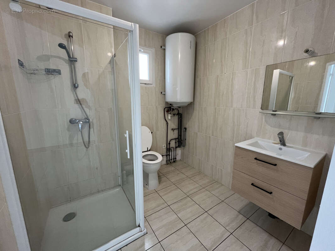 Appartement à SARTROUVILLE