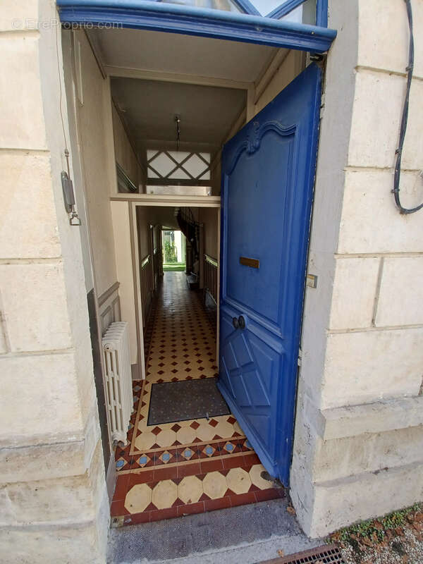 Maison à LA CHARITE-SUR-LOIRE