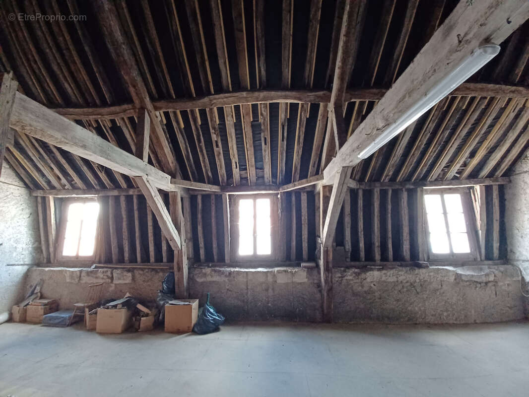 Maison à LA CHARITE-SUR-LOIRE