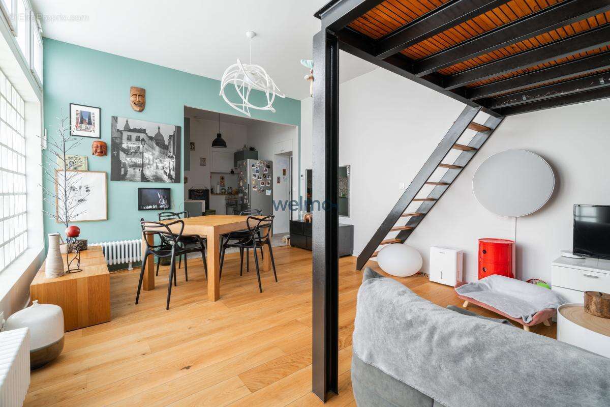 Appartement à PARIS-20E
