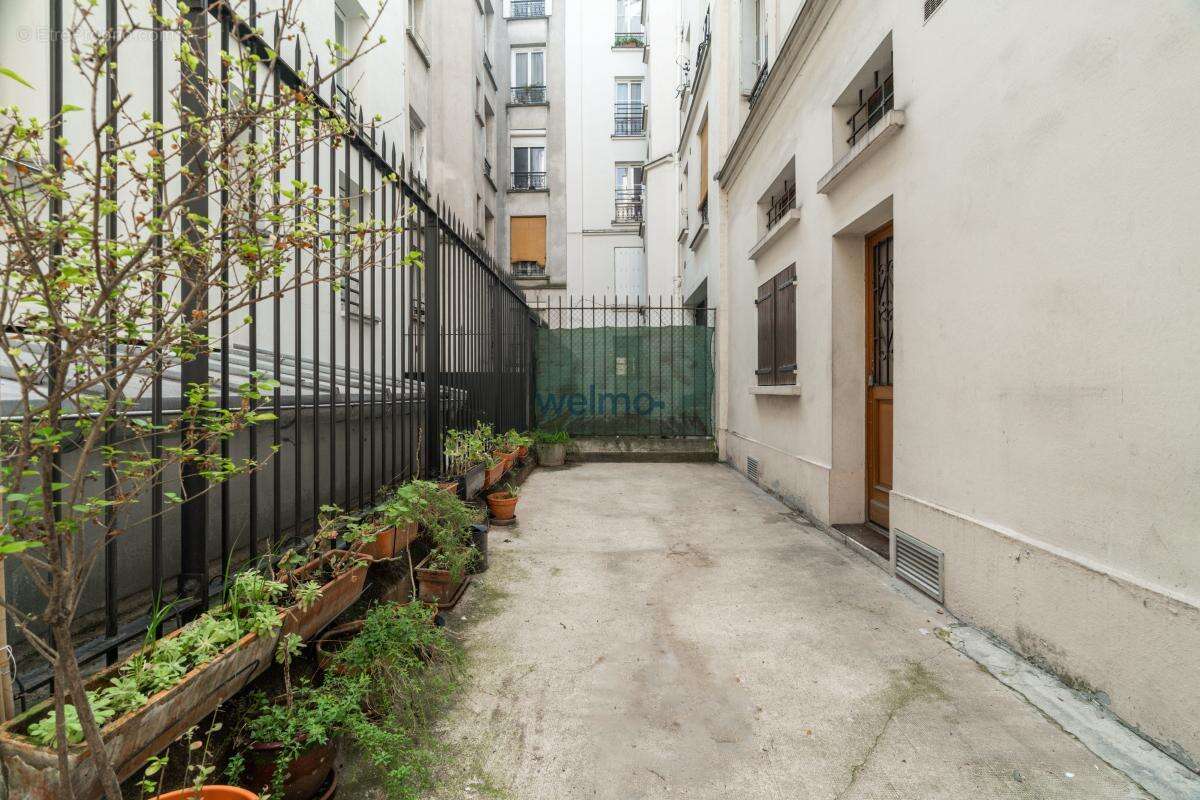 Appartement à PARIS-20E