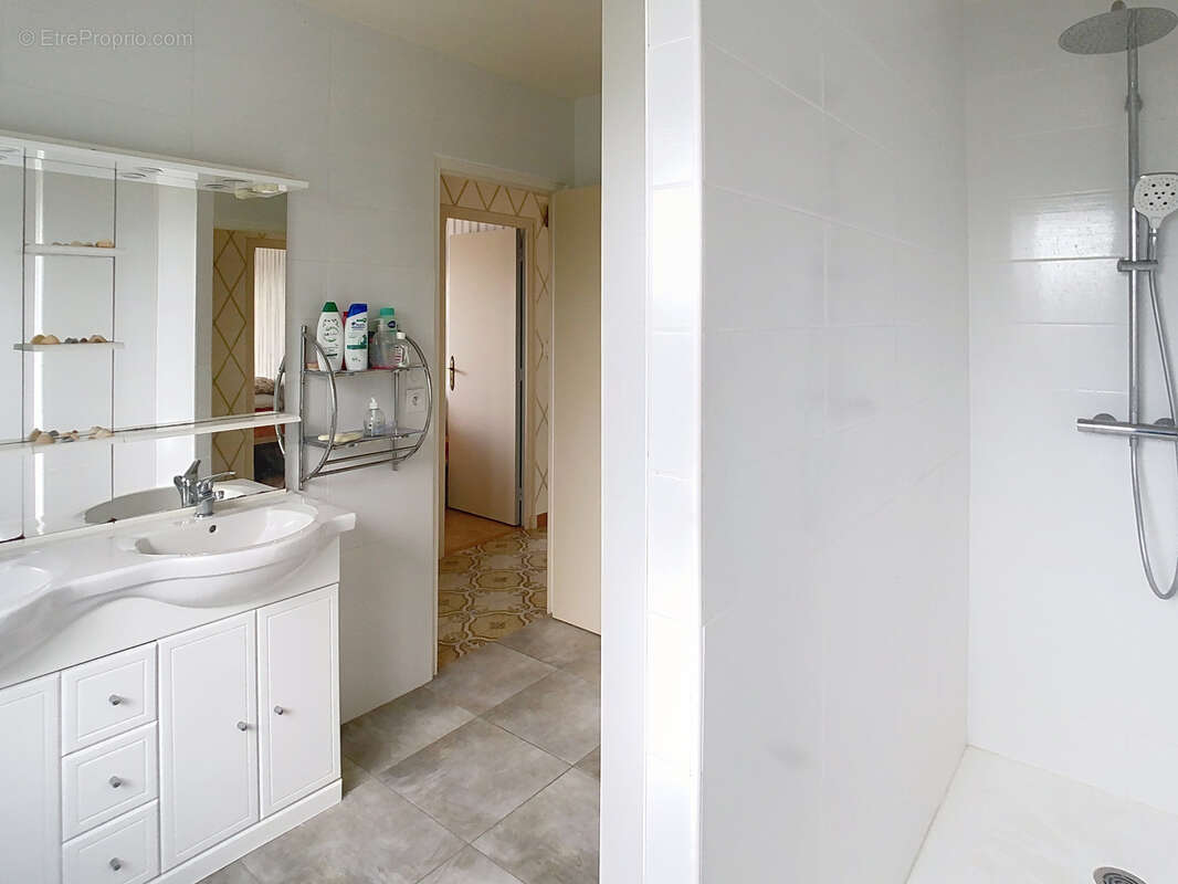 Maison à LA HAYE-DU-PUITS