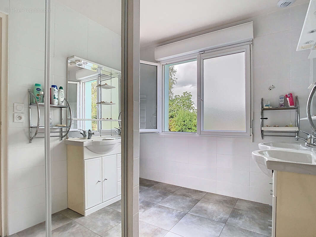 Maison à LA HAYE-DU-PUITS