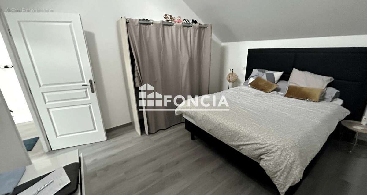 Maison à PORCHEVILLE