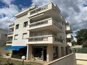 Commerce à SAINT-MAUR-DES-FOSSES