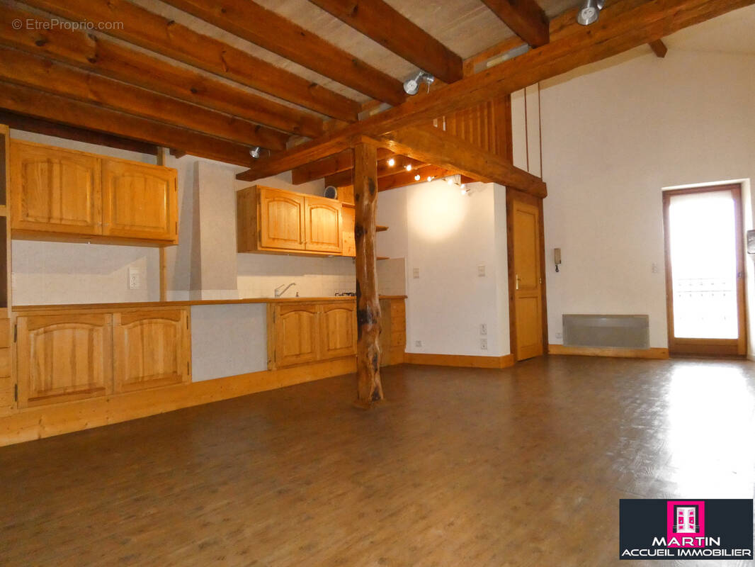 Appartement à SEYSSES