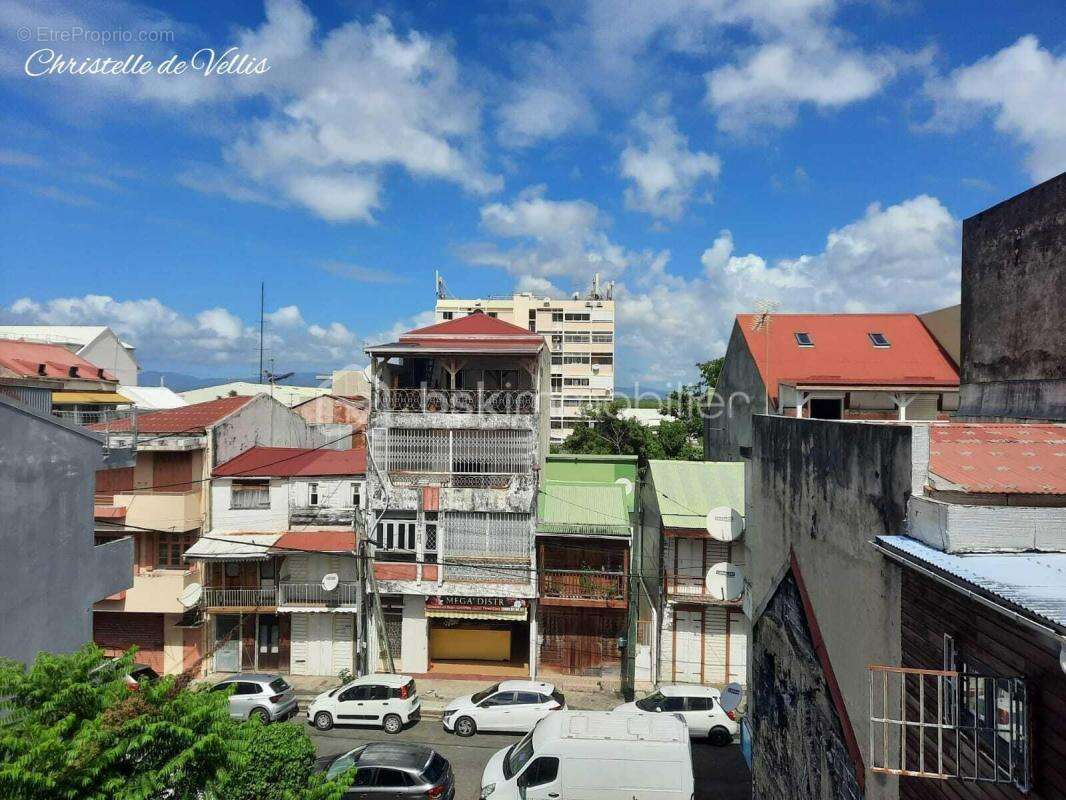 Appartement à POINTE-A-PITRE