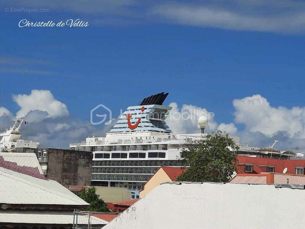Appartement à POINTE-A-PITRE