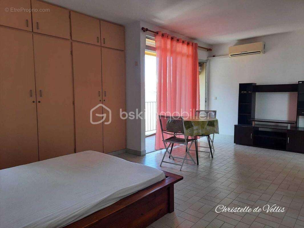 Appartement à POINTE-A-PITRE