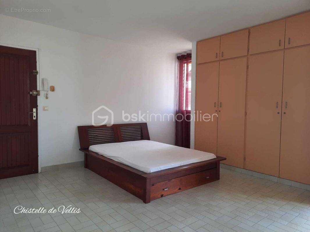 Appartement à POINTE-A-PITRE