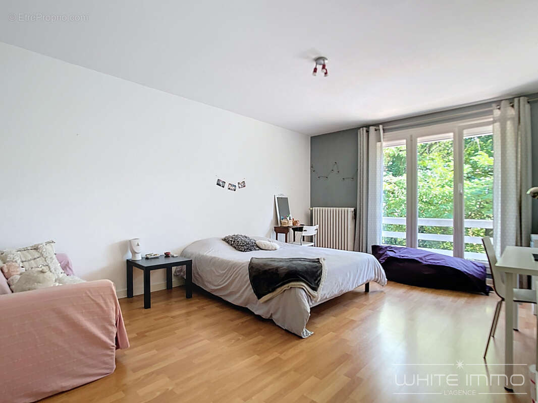 Maison à FRANCHEVILLE