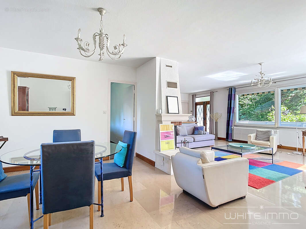 Maison à FRANCHEVILLE