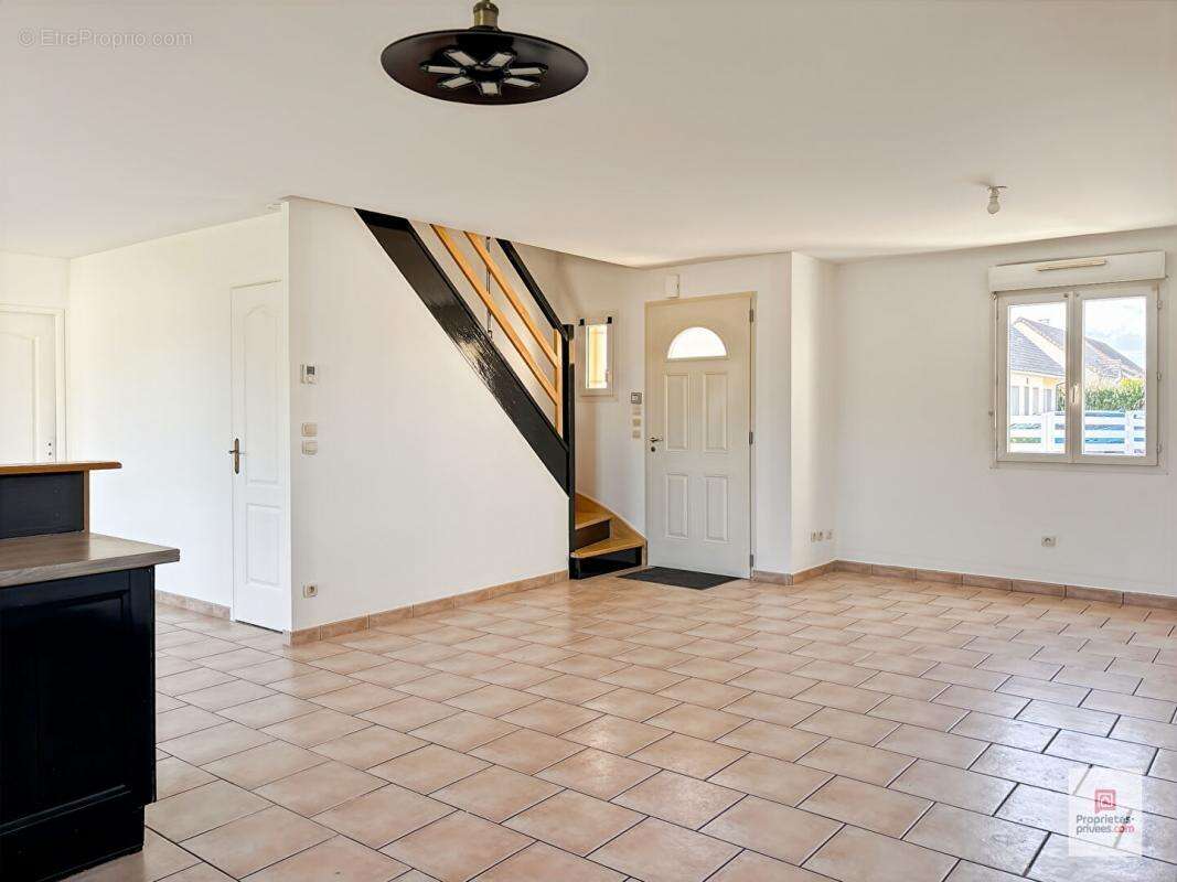 Maison à PARCE-SUR-SARTHE