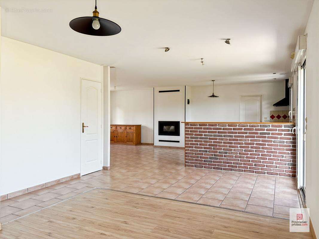 Maison à PARCE-SUR-SARTHE