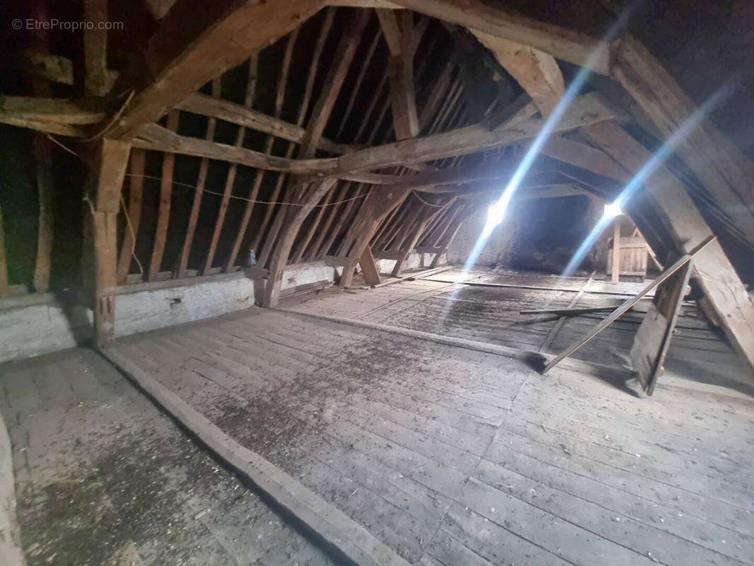 Maison à ORIGNY-EN-THIERACHE