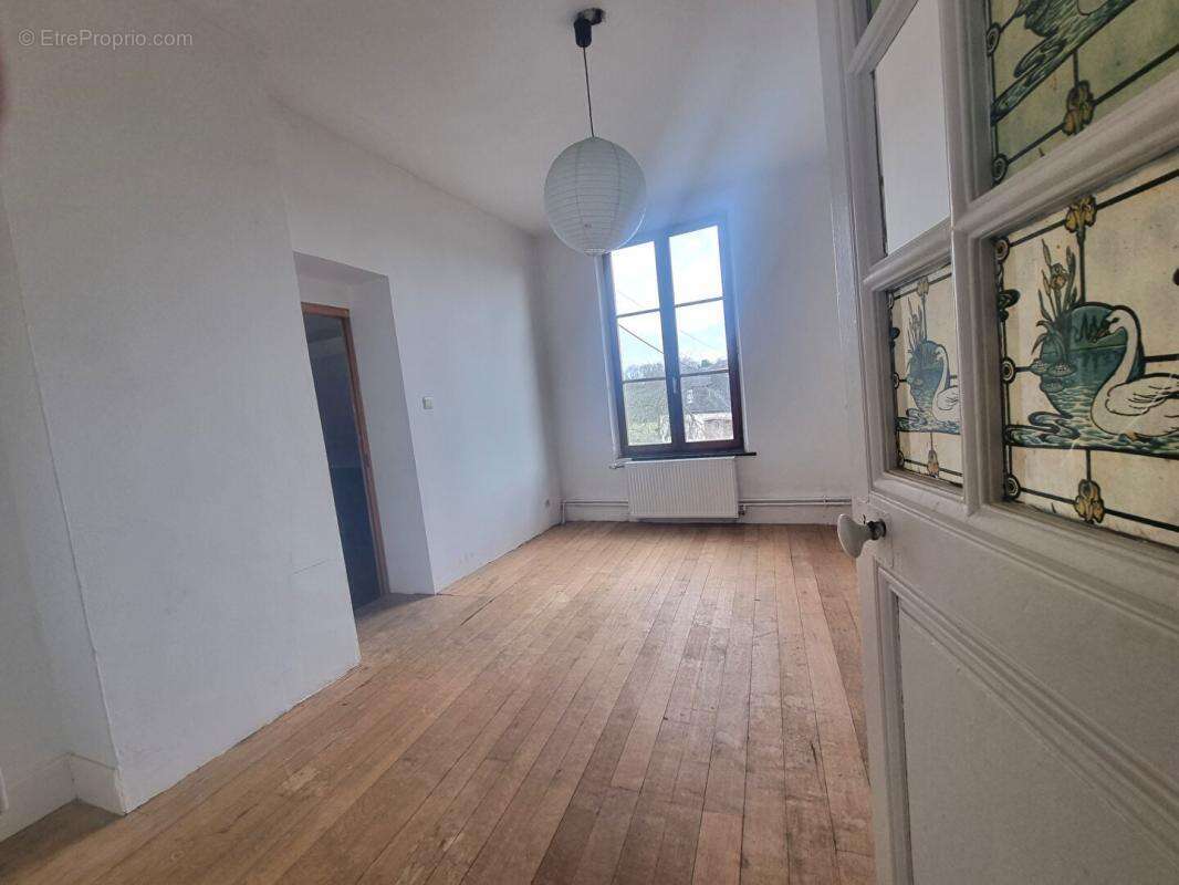 Maison à ORIGNY-EN-THIERACHE