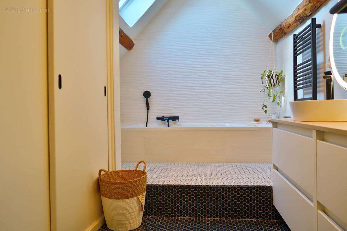 Maison à LE HEAULME