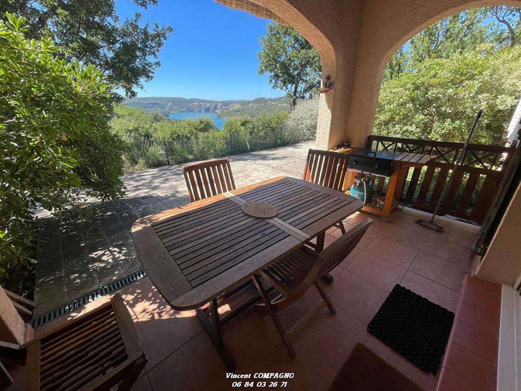 Maison à ESPARRON-DE-VERDON