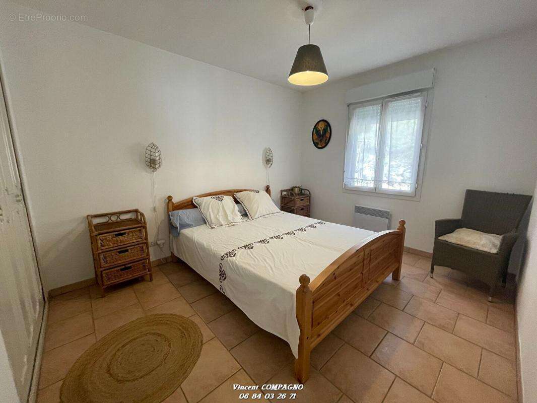 Maison à ESPARRON-DE-VERDON