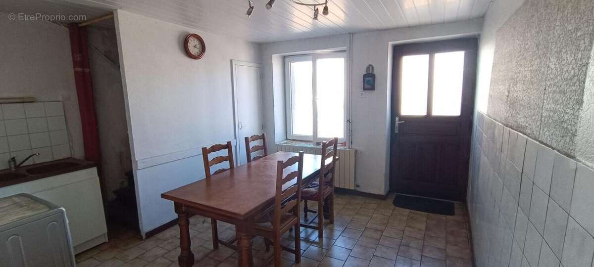 Maison à BROTTE-LES-LUXEUIL