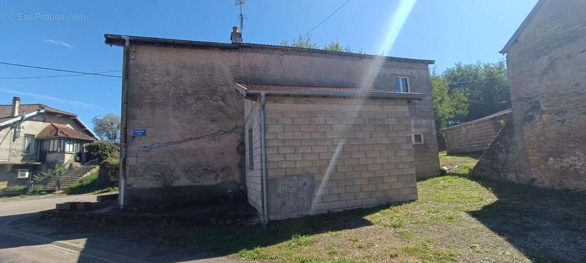 Maison à BROTTE-LES-LUXEUIL