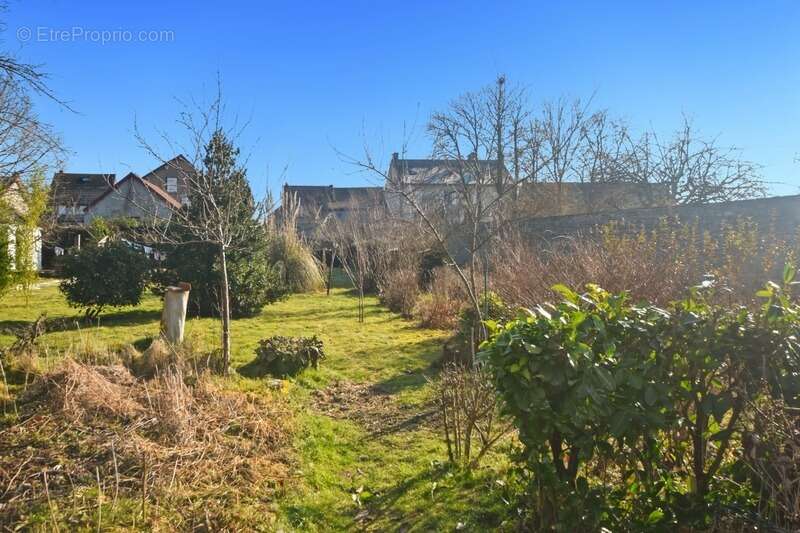 Maison à SAINT-EMILAND