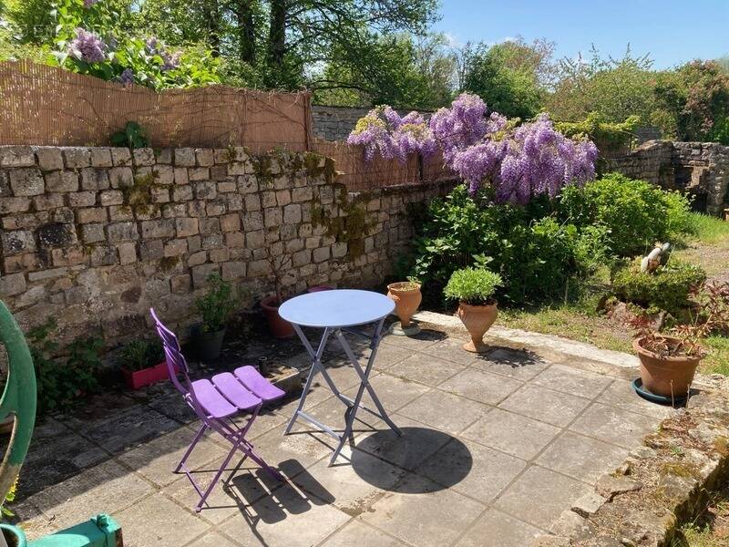 Maison à SAINT-EMILAND