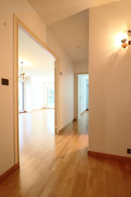 Appartement à LE RAINCY