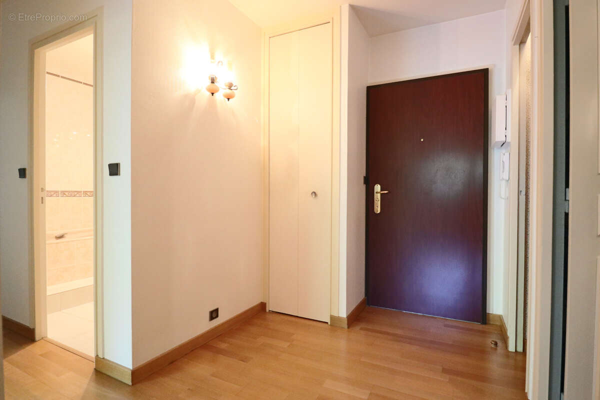 Appartement à LE RAINCY