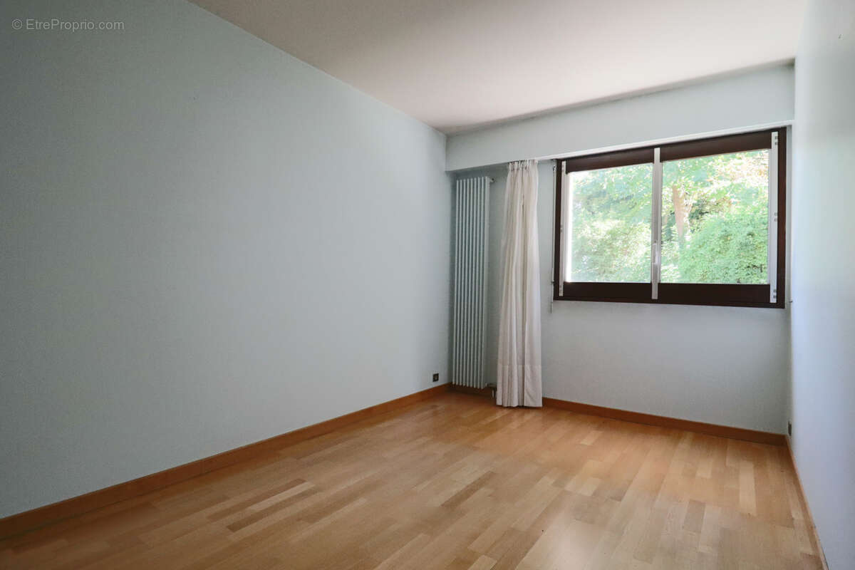 Appartement à LE RAINCY