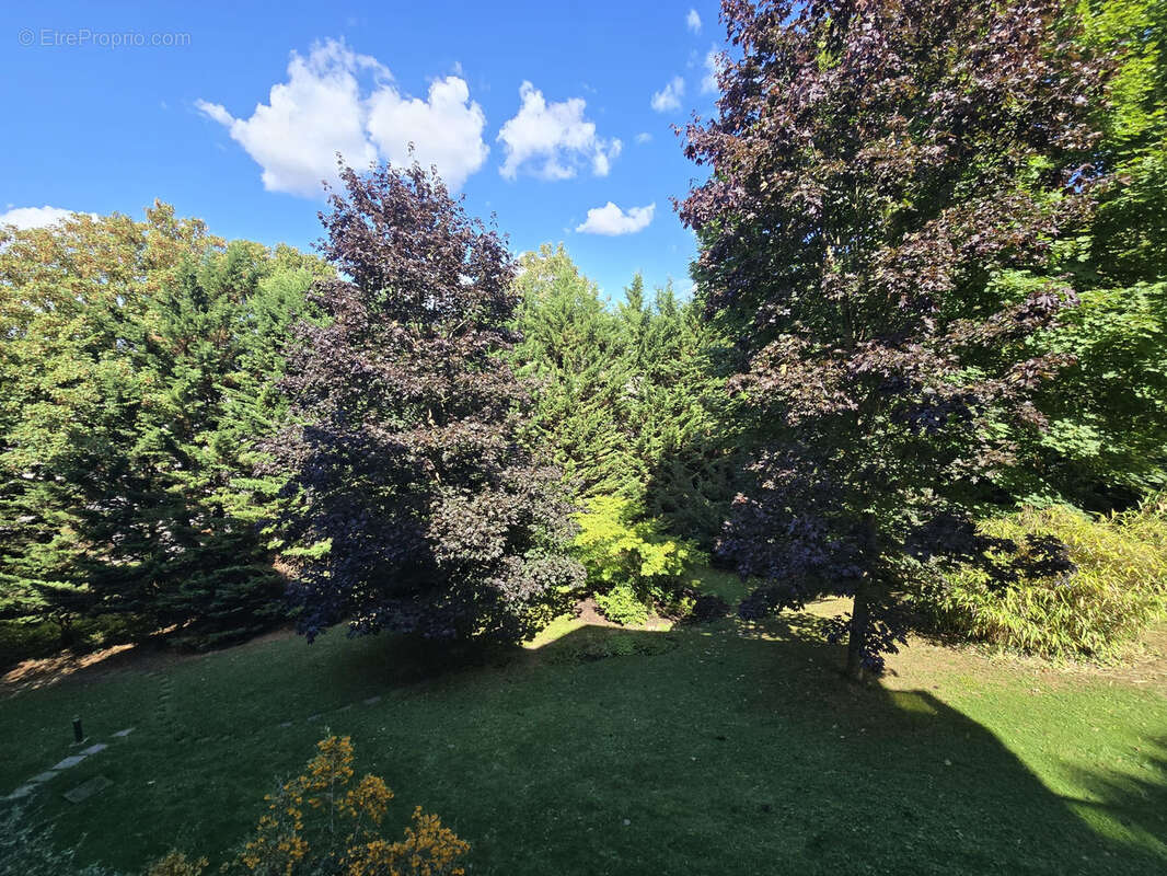 Appartement à LE RAINCY