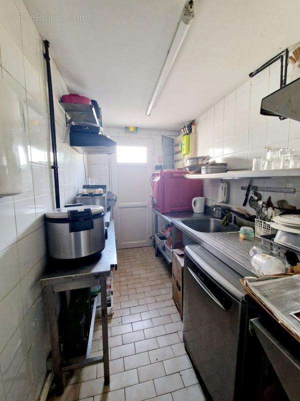 Commerce à SAINT-MAUR-DES-FOSSES