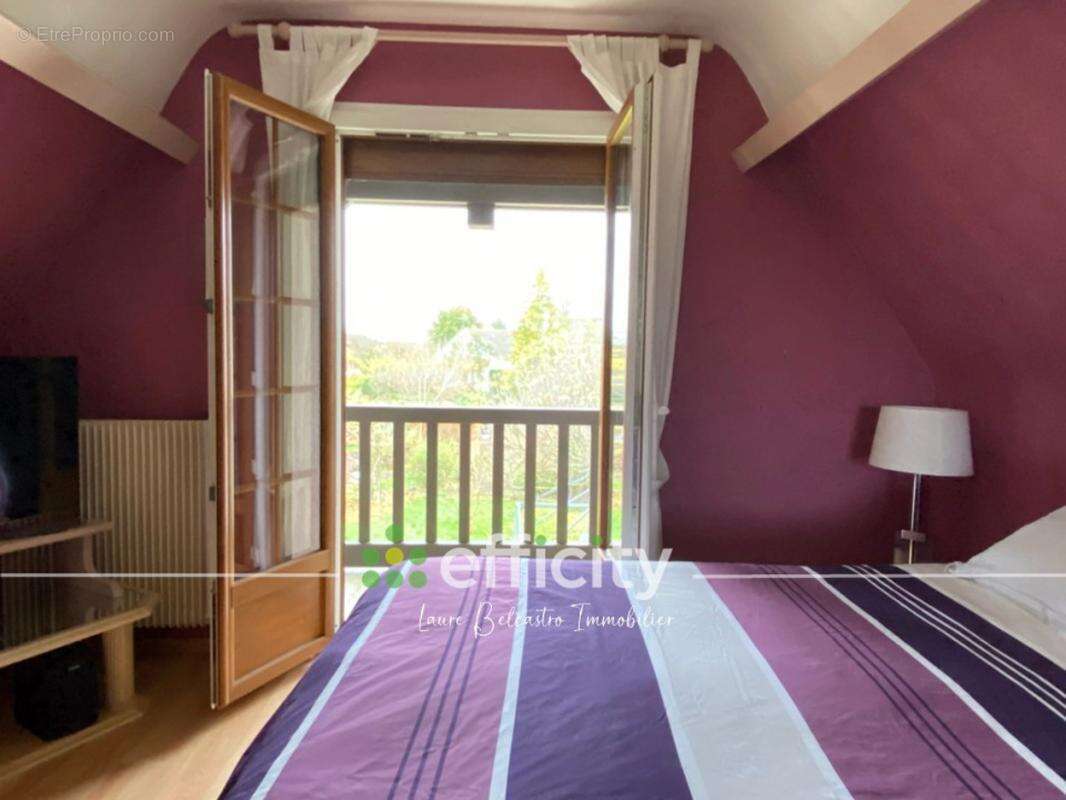 Maison à CHEVRY-COSSIGNY