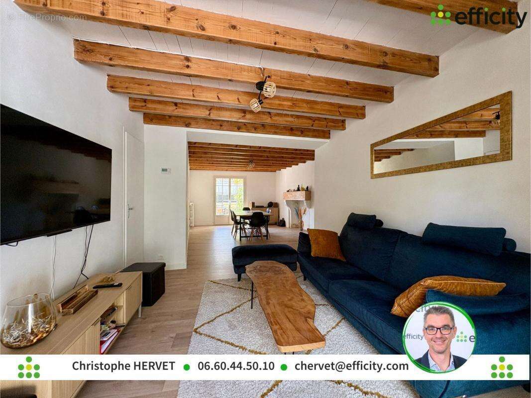 Maison à CHAMPNIERS