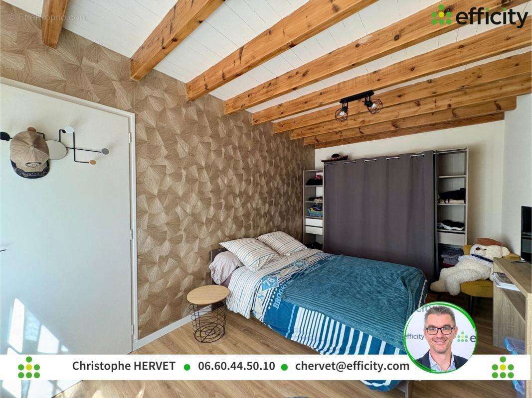 Maison à CHAMPNIERS